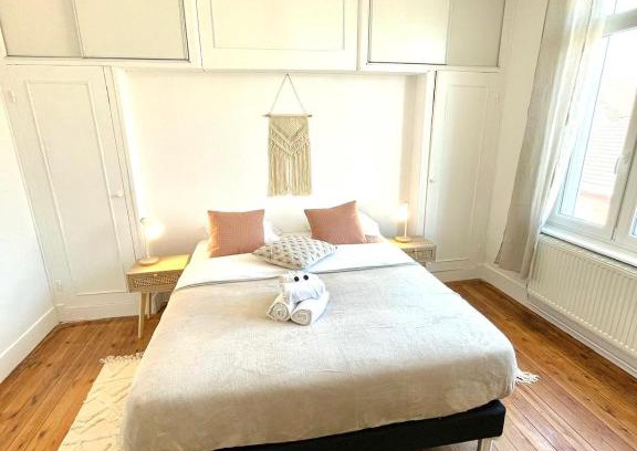 Croix House | NG SuiteHome Imp Lumineux T4
