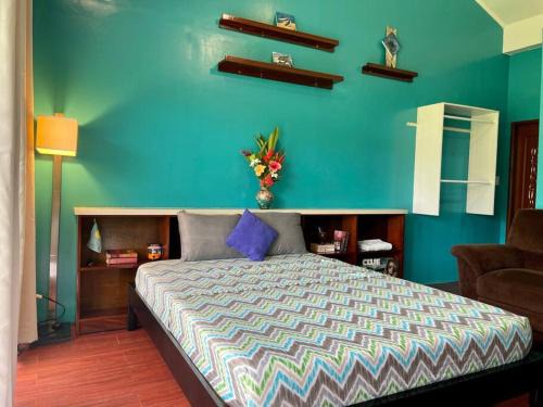 Koror Apartment | Ngermid Oasis-Spacious Studio Loft W/Garden Views