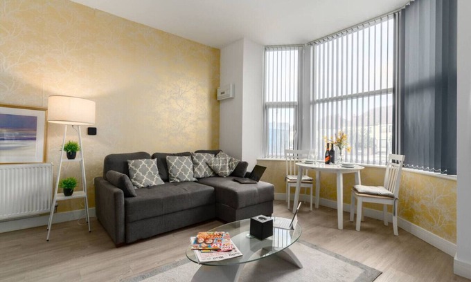 Adamsdown Apartment | NH - F1 · Comfortable Modern 1 bed Apt