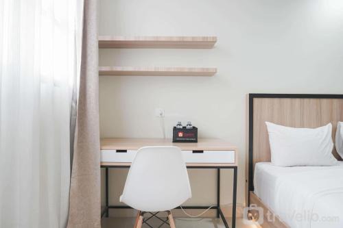 Pondokcina Apartment | Nice and Cozy Studio at Evenciio Margonda Apartment By Travelio