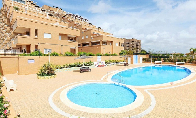 Cabanes Apartment | Nice apartment for 6 people with pool, A/C, TV, terrace and parking