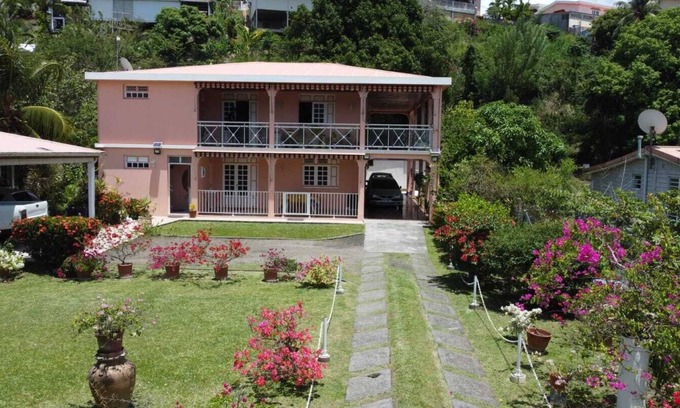 Trois-Rivieres Apartment | Nice Apartment F3 - 2 bedrooms- in Sainte Luce, near Anse Mabouyas