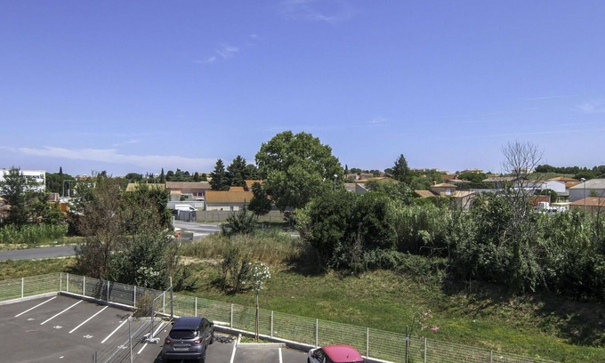 Latour-Bas-Elne Apartment | Nice apartment for 4 people with A/C, WIFI, TV, terrace and parking