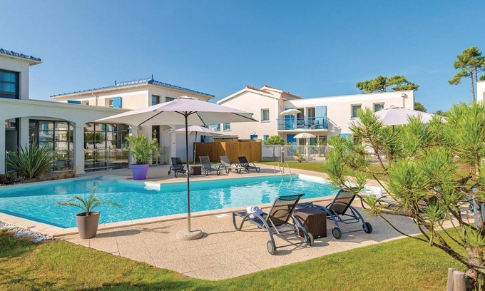 Saint-Palais-sur-Mer Apartment | Nice apartment in Saint Palais Sur Mer