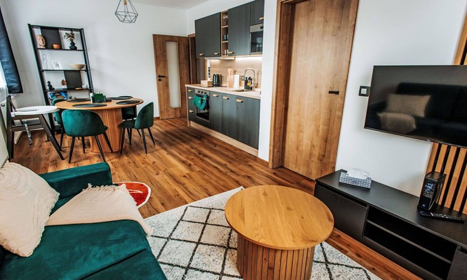 Bozi Dar Apartment | Nice apartment for 4 guests with TV