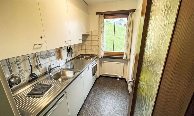 Falera Apartment | Nice apartment for 5 guests with pool, WIFI, TV, balcony, pets allowed, panoramic view and parking