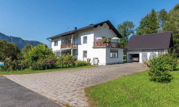 Gallizien Apartment | Nice apartment for 6 people with WIFI, TV, patio, pets allowed, panoramic view and parking
