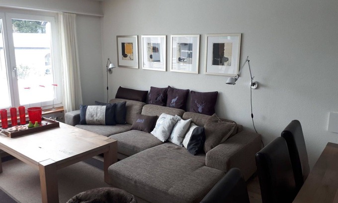 Valbella Apartment | Nice apartment for 6 people with WIFI, TV and balcony