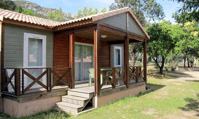 Aregno Apartment | Nice apartment for 6 people with A/C, WIFI, TV and terrace