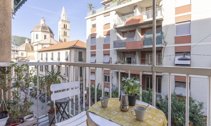 Alassio Apartment | Nice apartment for 6 guests with A/C, WIFI, TV, balcony and pets allowed