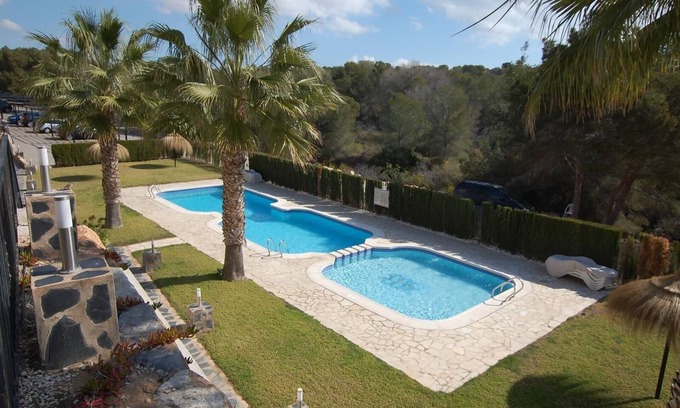 Orihuela Costa Apartment | Nice Apartment in a Wonderful Area with Shared Pool & Wi-Fi