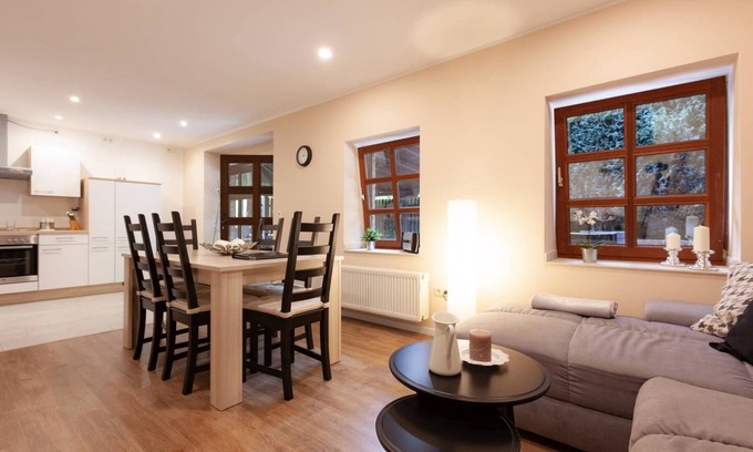Overath Apartment | Nice apartment in Bergisch with good access