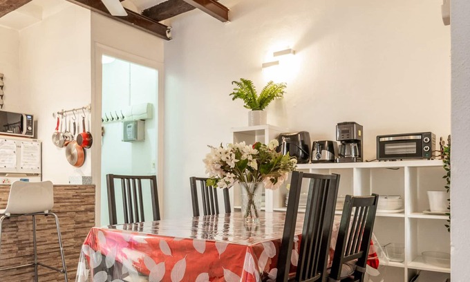 El Poble-sec Apartment | Nice apartment in poble sec near the sea and montjuic mountain