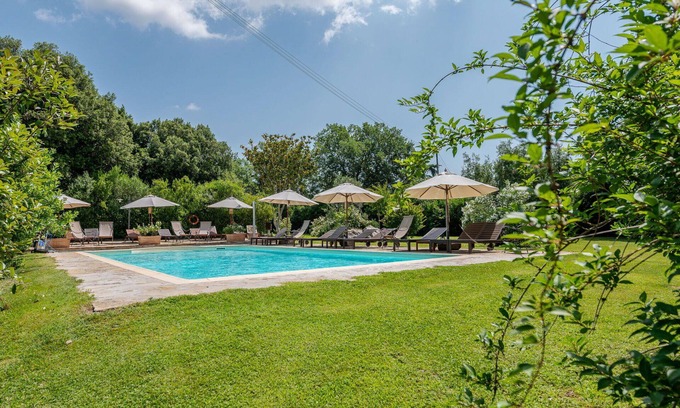 Poggi del Sasso Villa | Nice apartment in villa for 2 people with WIFI, A/C, pool, TV, patio and pets allowed