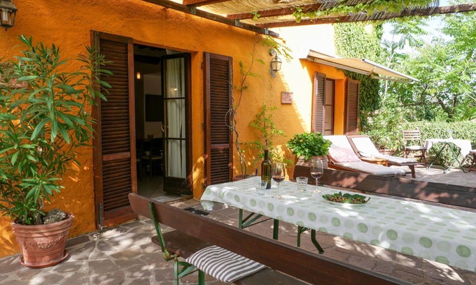 Montieri House | Nice apartment in villa for 7 people with pool, patio and pets allowed