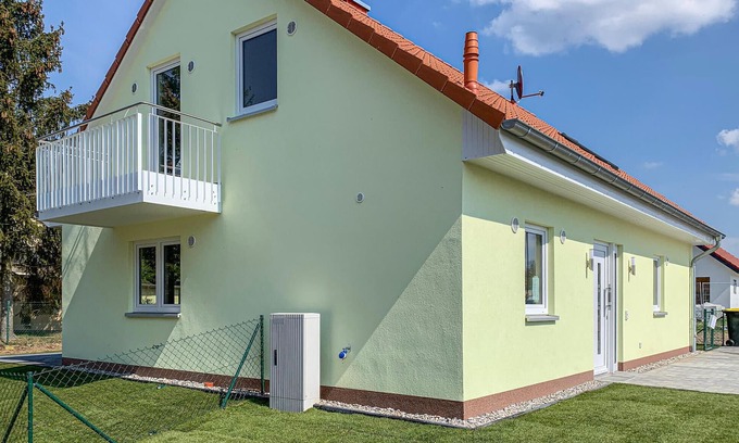 Warin Apartment | Nice apartment in Warin with sauna