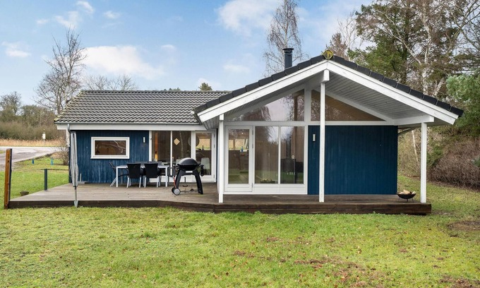 Grevinge House | Nice home in Grevinge with kitchen