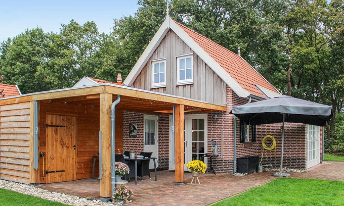Hoge Hexel House | Nice home in Hoge Hexel with WiFi