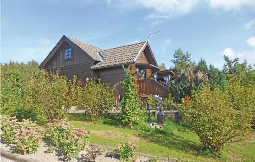 Malmkoping House | Nice Home In Malmköping With Kitchen