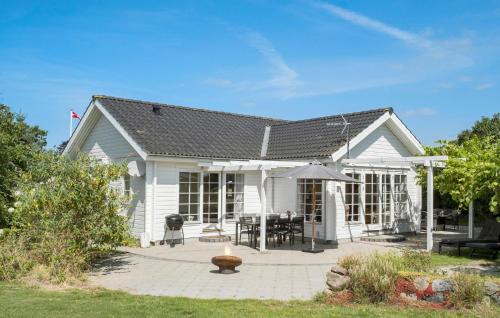 Faldsled House | Nice Home In Millinge With Wifi
