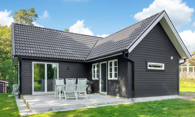 Munka-Ljungby House | Nice home in Munka-Ljungby with WiFi