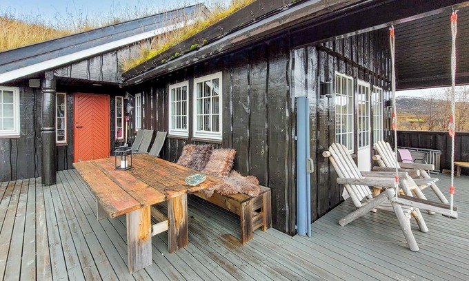 Maurset House | Nice home in Vøringsfoss with WiFi