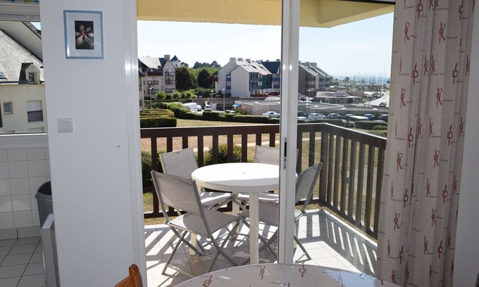 Arzon Apartment | Nice T2 view on the port of Crouesty