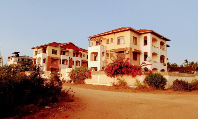 Malindi Apartment | nicely kept family, couple and friends apartment