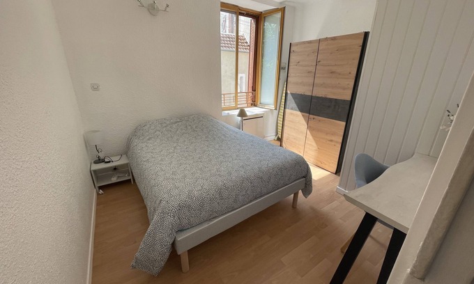 Bourbonne-les-Bains Apartment | Nid Douillet Proche des Thermes - Parfait Pour les Curistes