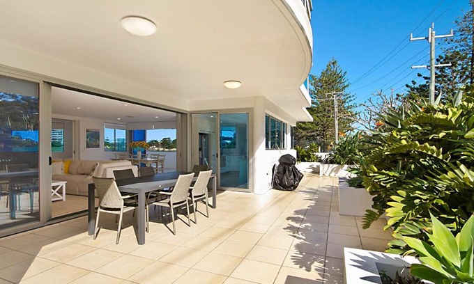 Tweed Heads Apartment | Nielsen on the Park Unit 1a 2 Bed