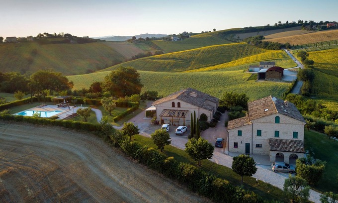 Francavilla d'Ete Apartment | Night Flat in Country House Villa, Private Swimming Pool, Quiet Nature and Relaxation