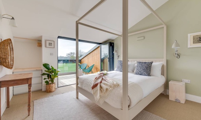 Sotherton Cottage | No.3 Long Barn