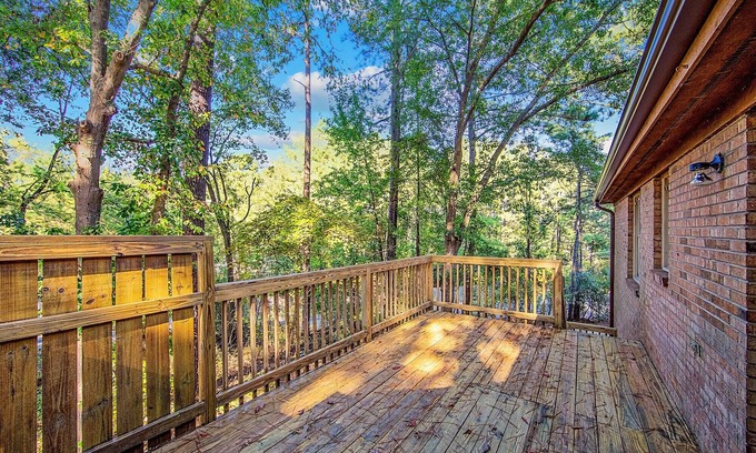 Fayetteville Apartment | No Place Like Homeplace! II