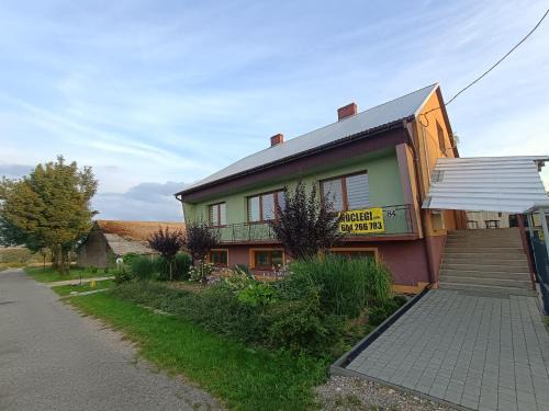 Miechow House | Noclegi nad S-ką