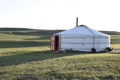 Sergelen House | Nomad Equestrian Stable