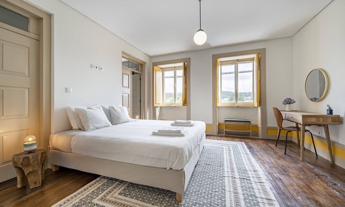 Santa Maria da Feira Villa | Nomad's Family - 4BDR Country House Macieira