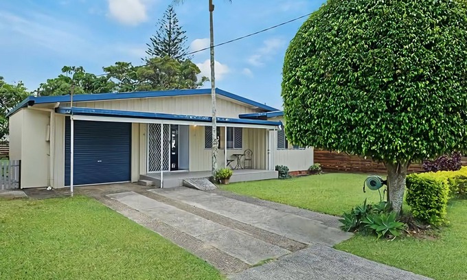 Mylestom House | Nonna and Pops. Welcome to your perfect holiday home in Mylestom!
