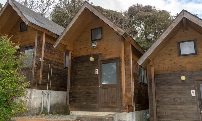 Ihama Cottage | Nonsmoking Courtside Tiny Log House for 2 peopl/Kamo-gun Shizuoka