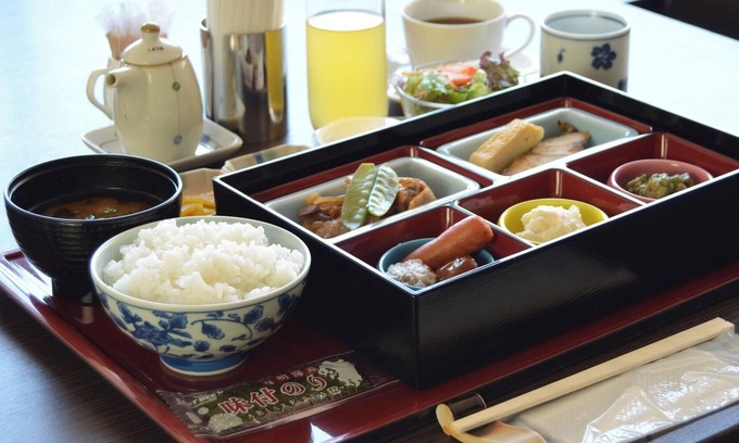 Higashi Ward Hotel | Nonsmoking single room Corner room with sofa Breakfast included plan /Okayama Okayama