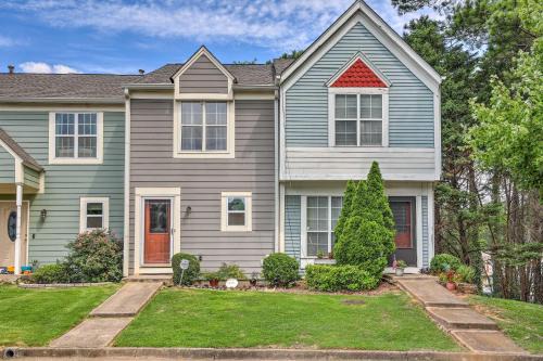 Norcross House | Norcross Townhome about 18 Mi to Dtwn Atlanta!