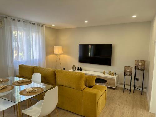 Tudela Apartment | Nordic Home