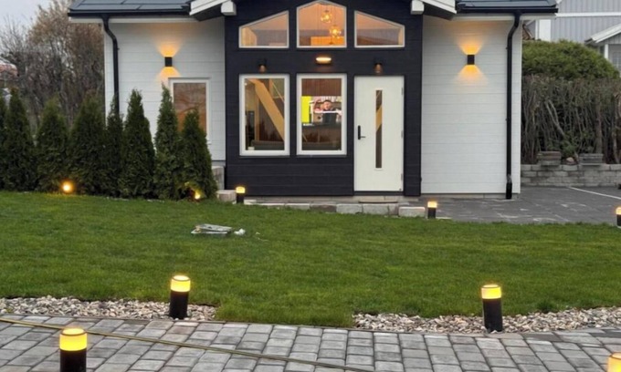 Molndal Villa | Nordic Loft Retract- Deluxe mini villa with 2 sleeping lofts