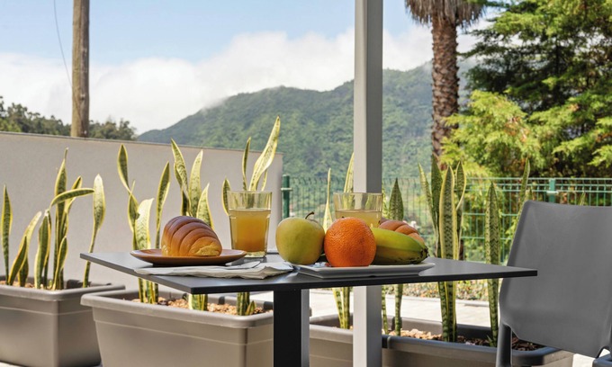 Sao Vicente House | NORTH VIEW GUEST HOUSE