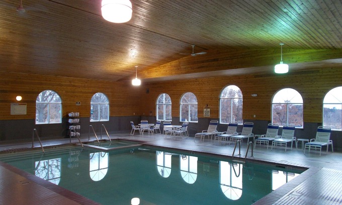 Chetek Hotel | Northwoods Best Inn - Chetek