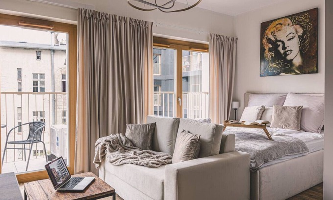 Bydgoszcz Apartment | Nowy Port Studio – Steps from Mill Island