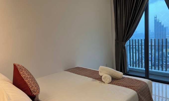 Kuala Lumpur City Centre Apartment | nThe Colony By Infinitum KLCC - Aura Suites