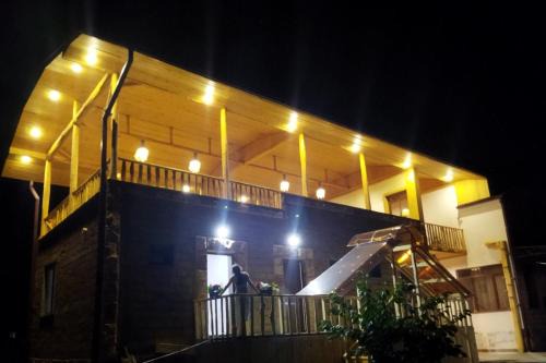 Areni Hotel | NUR TOON
