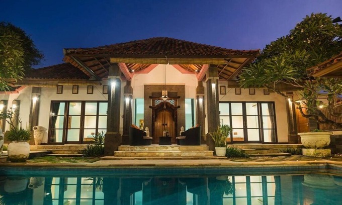 Nusa Dua Villa | Nusa Dua,7 BDR,White Sandy Beaches, Super Location