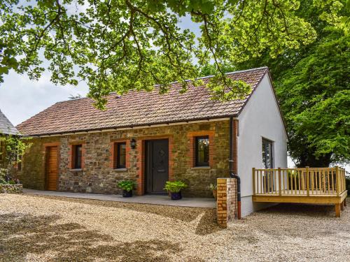 Buckland Brewer House | Nuthatch