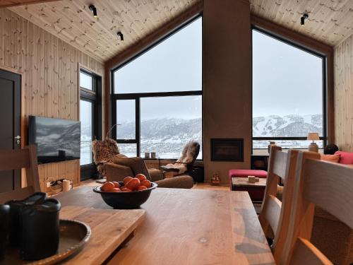 Hol Municipality House | Ny hytte, fantastisk utsikt rett ved Vestlia